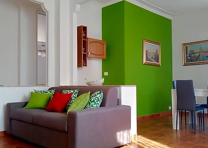 Spacious 3Rm Apartment For 4/6 People Torino